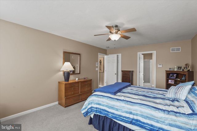 197 BARLEY CIR, Hanover, PA 17331
