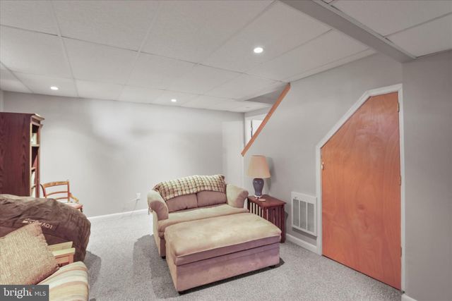 197 BARLEY CIR, Hanover, PA 17331