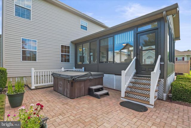197 BARLEY CIR, Hanover, PA 17331