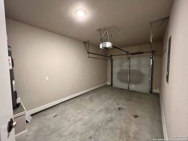 13023 Reid Meadows, Live Oak, TX 78233