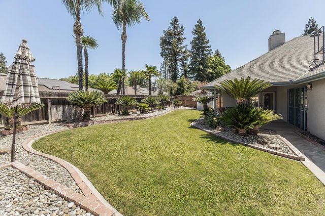 1316 W Palo Alto, Fresno, CA 93711