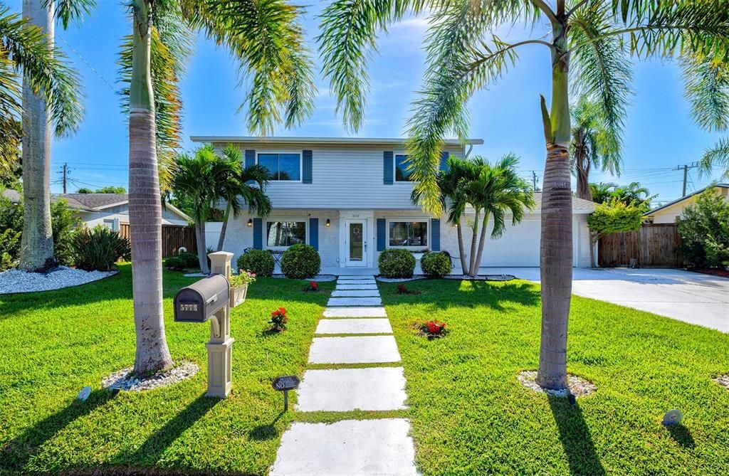 5773 BRITANNIA DRIVE, Sarasota, FL 34231