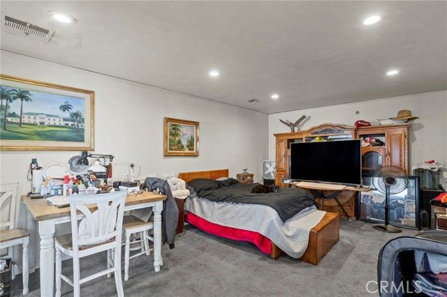 333 N Vernon, Azusa, CA 91702