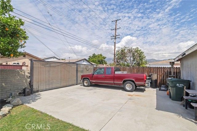 333 N Vernon, Azusa, CA 91702