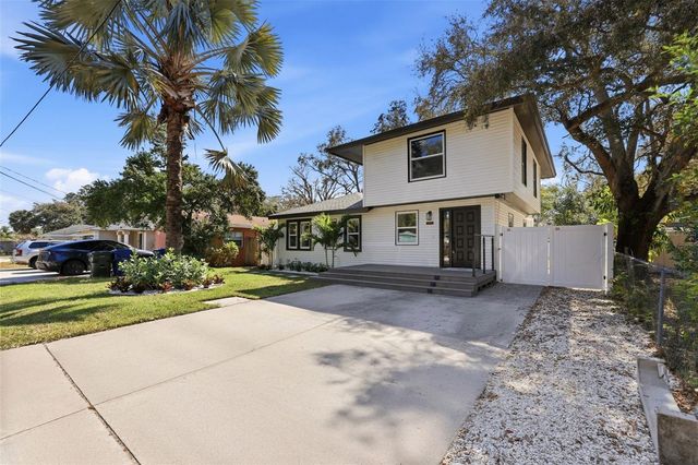 727 16TH AVE NW, Largo, FL 33770