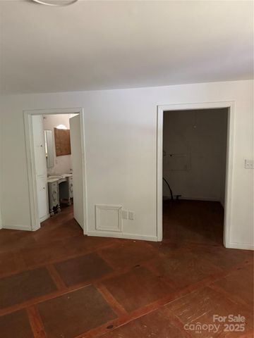 2124 Shoal Road, Lincolnton, NC 28092