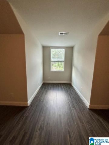 950 LENNOX BOULEVARD, Birmingham, AL 35216