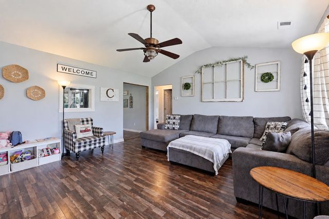 1314 Alton Station Road, Lawrenceburg, KY 40342