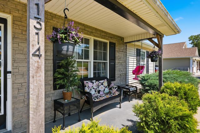 1314 Alton Station Road, Lawrenceburg, KY 40342