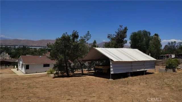 9550 52nd, Jurupa Valley, CA 92509