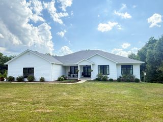 2003 Cream Ridge Road, Junction City, KY 40440