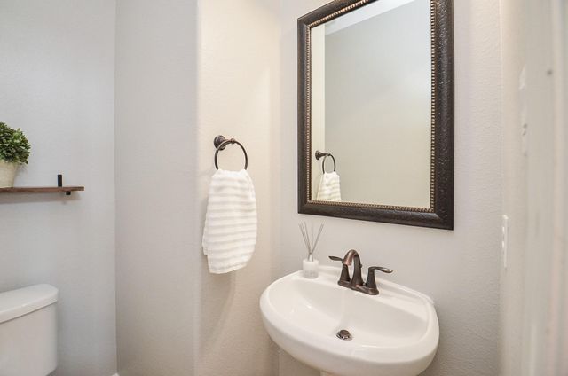 27734 Bandera Glen Lane, Katy, TX 77494