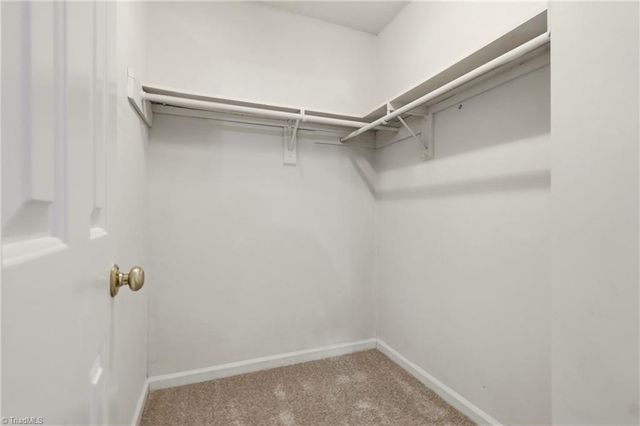 3936 New Garden Park, Greensboro, NC 27410