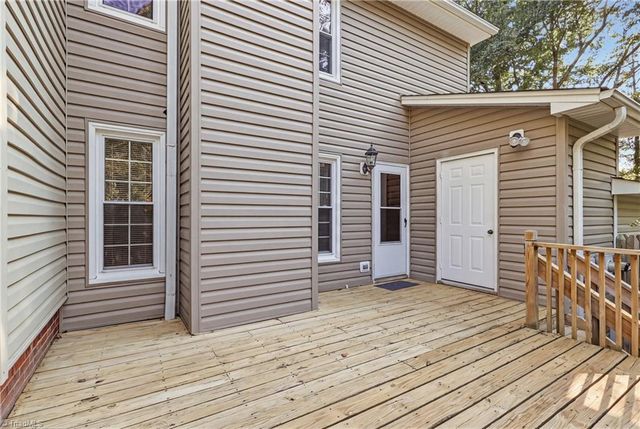 3936 New Garden Park, Greensboro, NC 27410