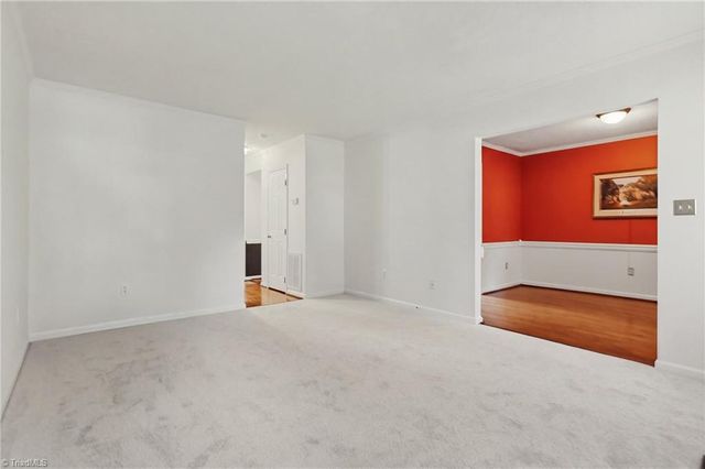 3936 New Garden Park, Greensboro, NC 27410