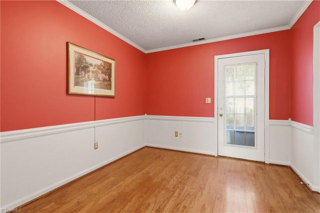 3936 New Garden Park, Greensboro, NC 27410
