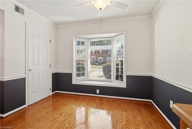 3936 New Garden Park, Greensboro, NC 27410