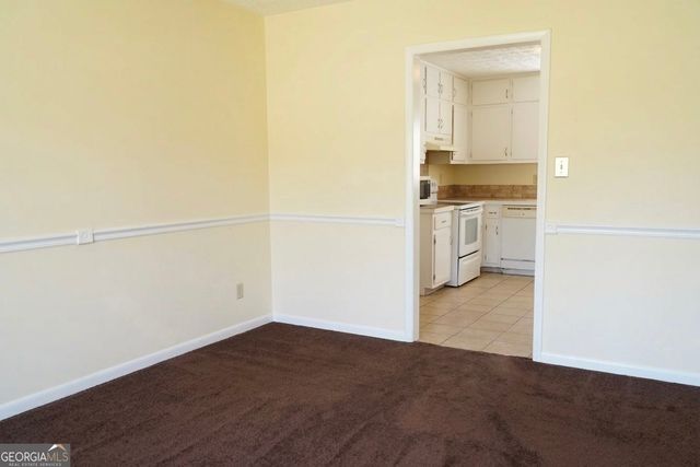 850 Tall Deer Drive, Fairburn, GA 30213