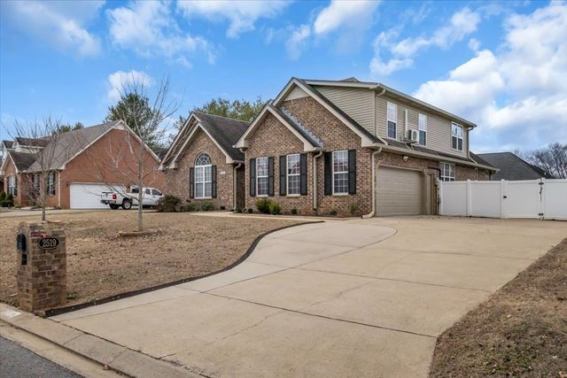 2519 Mission Ridge Dr, Murfreesboro, TN 37130