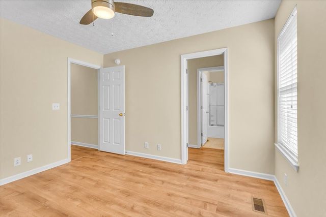 2519 Mission Ridge Dr, Murfreesboro, TN 37130