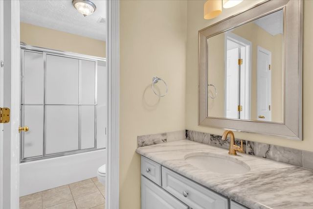 2519 Mission Ridge Dr, Murfreesboro, TN 37130