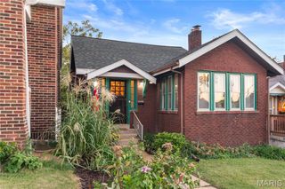 3950 Parker Avenue, St Louis, MO 63116