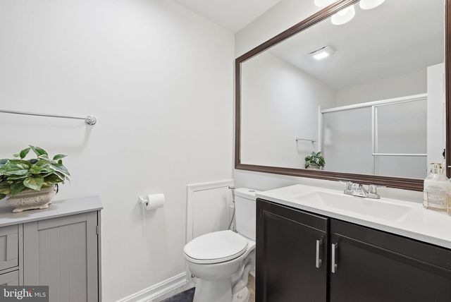 9236 LABELLE LN, Gaithersburg, MD 20879