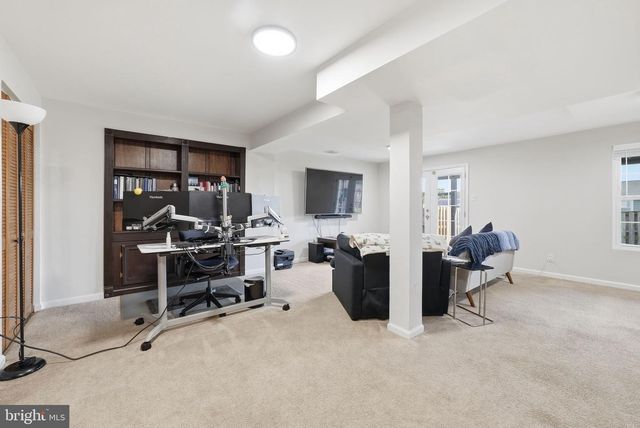 9236 LABELLE LN, Gaithersburg, MD 20879
