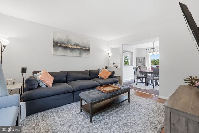 9236 LABELLE LN, Gaithersburg, MD 20879
