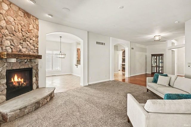 4006 Timber Court, Elkhart, IN 46514