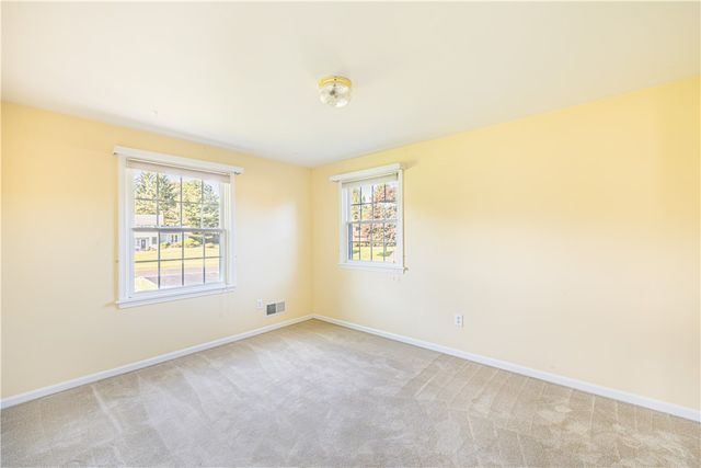 7 Barben Circle, Mendon, NY 14506