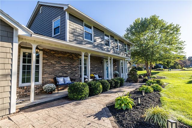 7 Barben Circle, Mendon, NY 14506