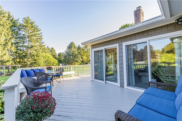 7 Barben Circle, Mendon, NY 14506