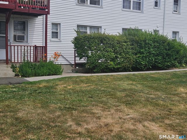 26 Revere Drive 3, Stamford, CT 06902