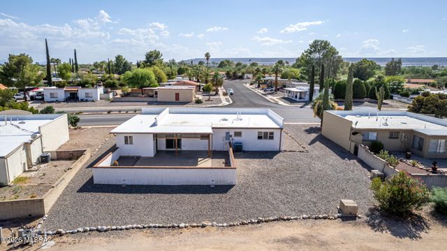 921 S Abrego Drive, Green Valley, AZ 85614