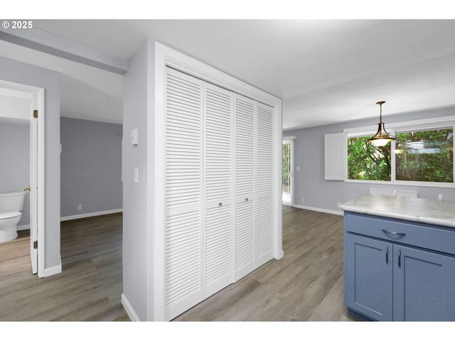 1500 NORKENZIE Rd, Eugene, OR 97401