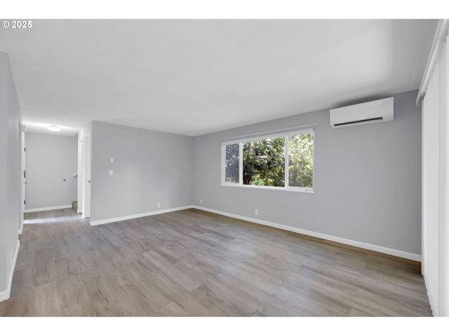 1500 NORKENZIE Rd, Eugene, OR 97401