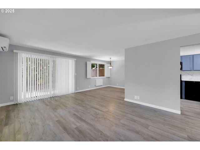 1500 NORKENZIE Rd, Eugene, OR 97401