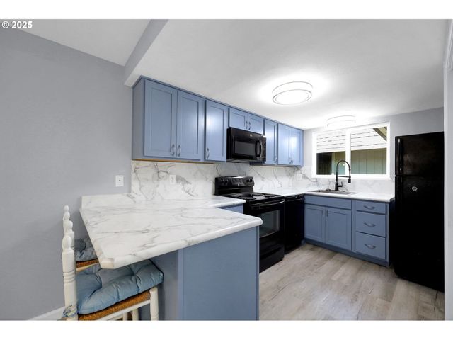 1500 NORKENZIE Rd, Eugene, OR 97401