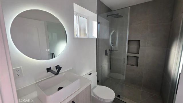 22732 Mariano Street, Woodland Hills, CA 91367