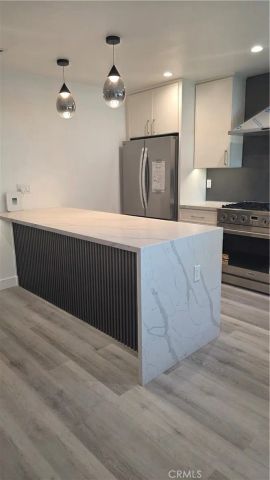 22732 Mariano Street, Woodland Hills, CA 91367