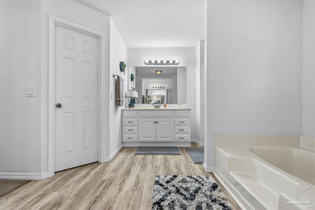 2004 Coral St, Pensacola, FL 32506