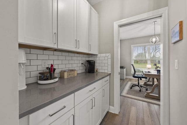 9496 Alnwick Loop, Plain City, OH 43064