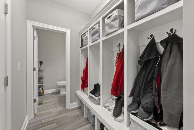 9496 Alnwick Loop, Plain City, OH 43064