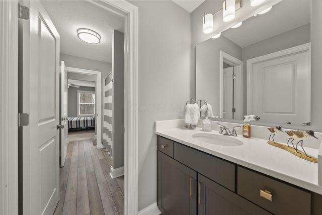 9496 Alnwick Loop, Plain City, OH 43064