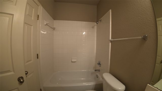 4041 Summerhill Lane, Fort Worth, TX 76244