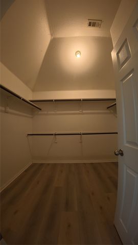 4041 Summerhill Lane, Fort Worth, TX 76244