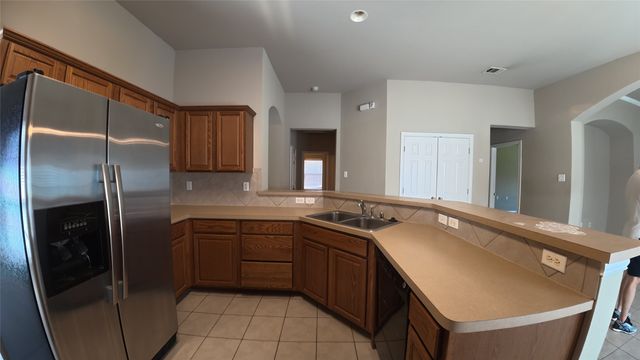 4041 Summerhill Lane, Fort Worth, TX 76244