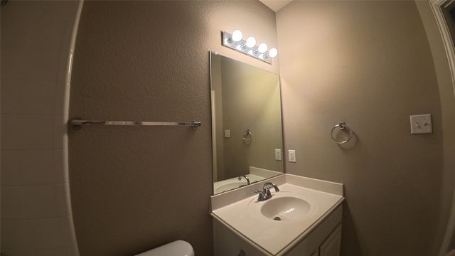 4041 Summerhill Lane, Fort Worth, TX 76244