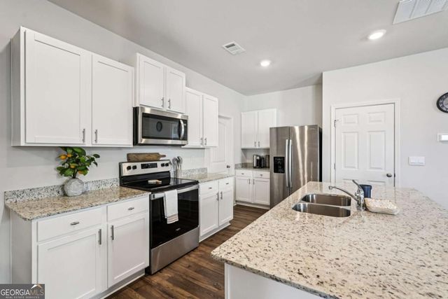 178 Whitewood Drive, Dawsonville, GA 30534